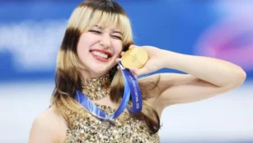 Почему весь мир влюбился в фигуристку Алису Лью на Олимпиаде-2026